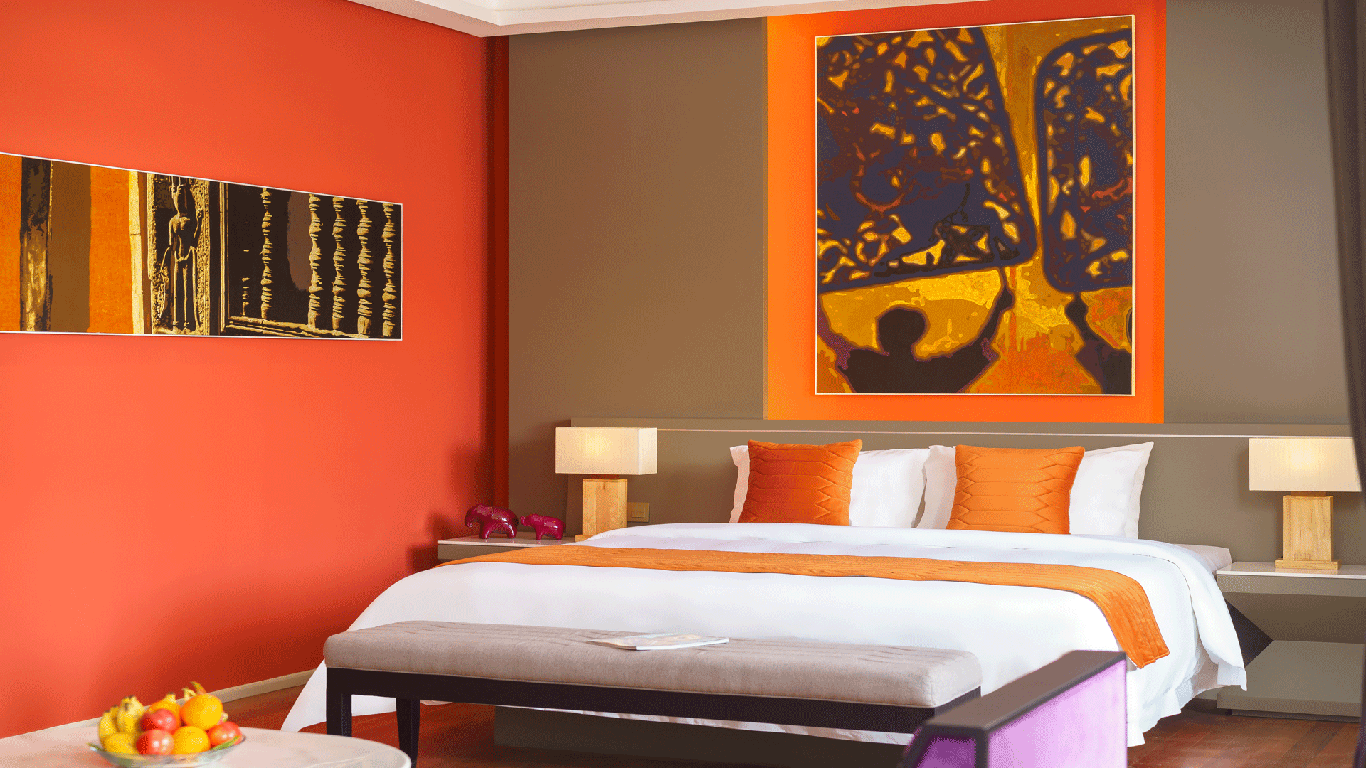 Royal Family Suite - Main View